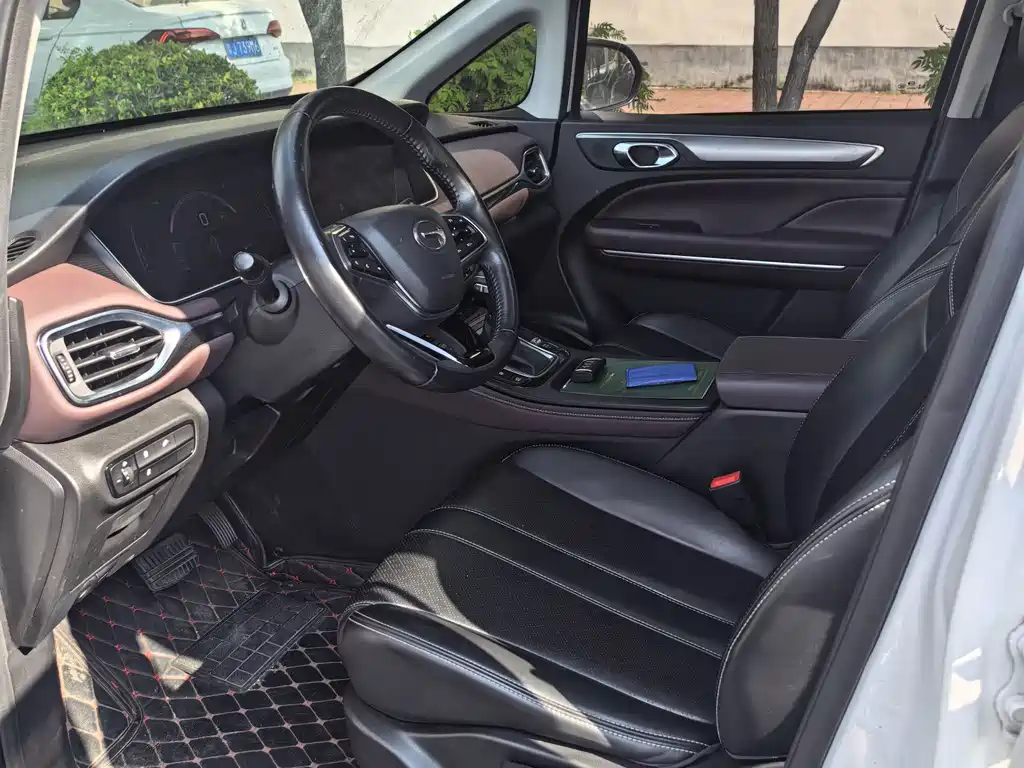 GAC Motor Trumpchi M6 — миниатюра 8