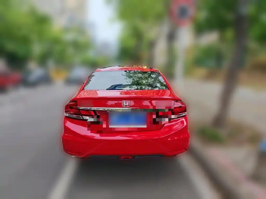 Honda Civic — миниатюра 5