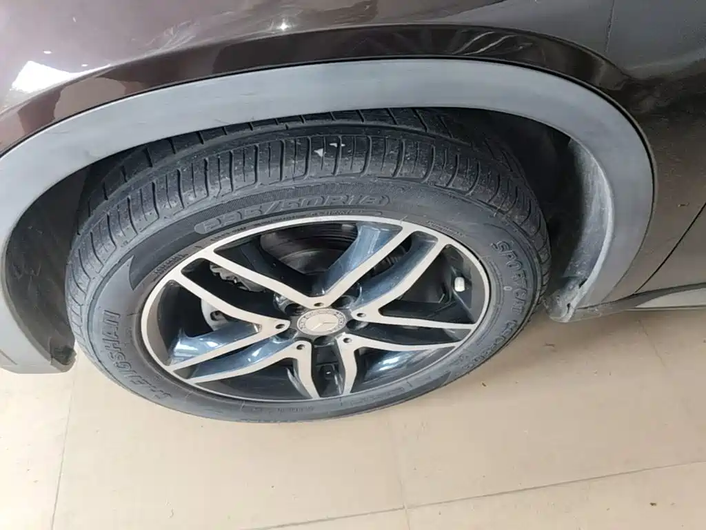 Mercedes-Benz GLA — миниатюра 23