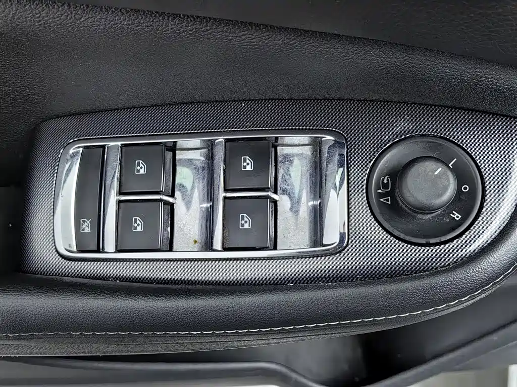 Chevrolet Malibu — миниатюра 9