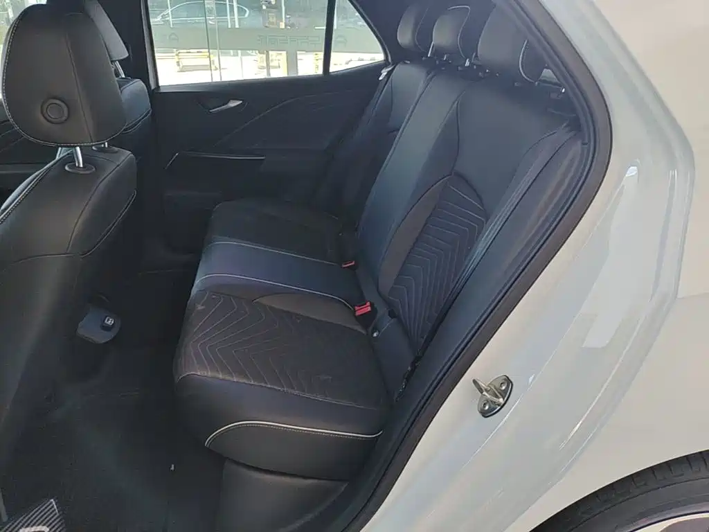 Volkswagen ID.3 — миниатюра 17