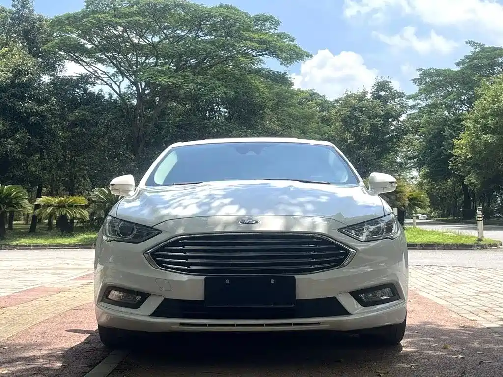 Ford Mondeo — миниатюра 2