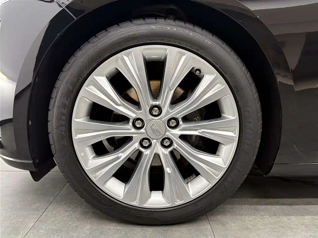 Cadillac CT6 — миниатюра 22