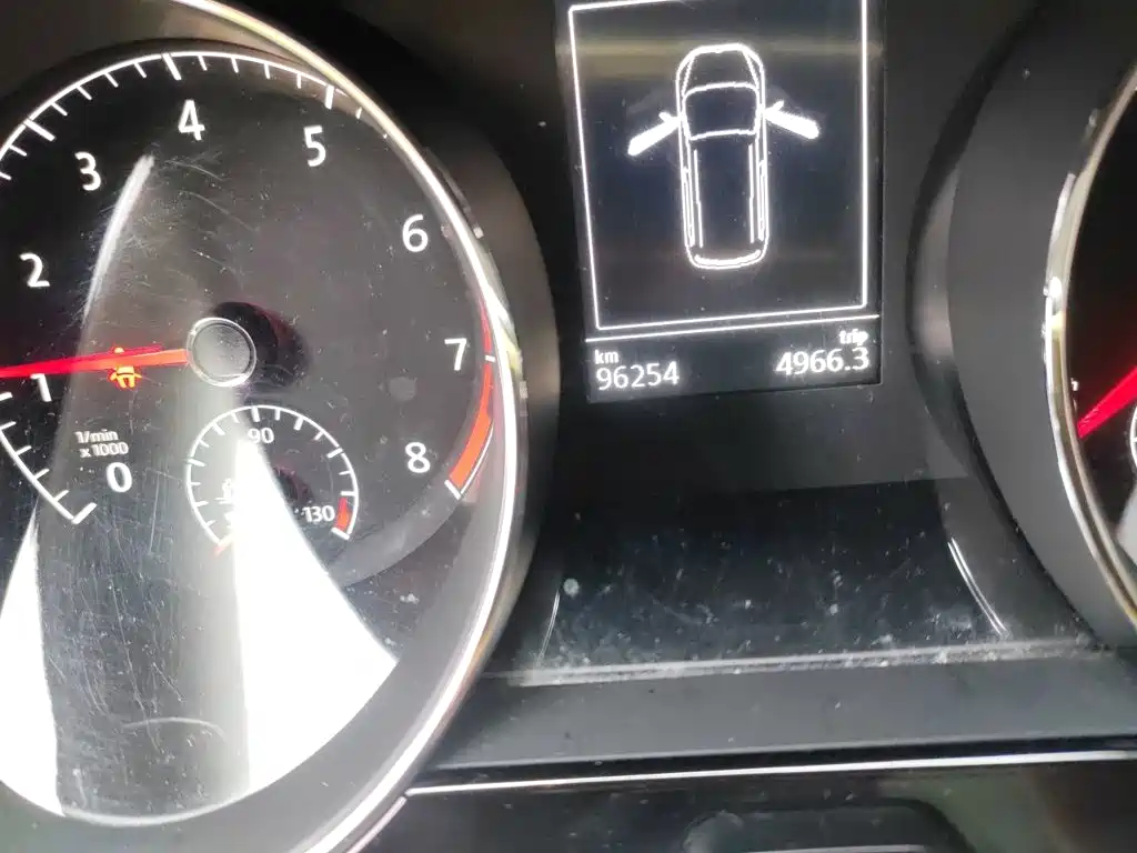 Volkswagen Touran — миниатюра 9