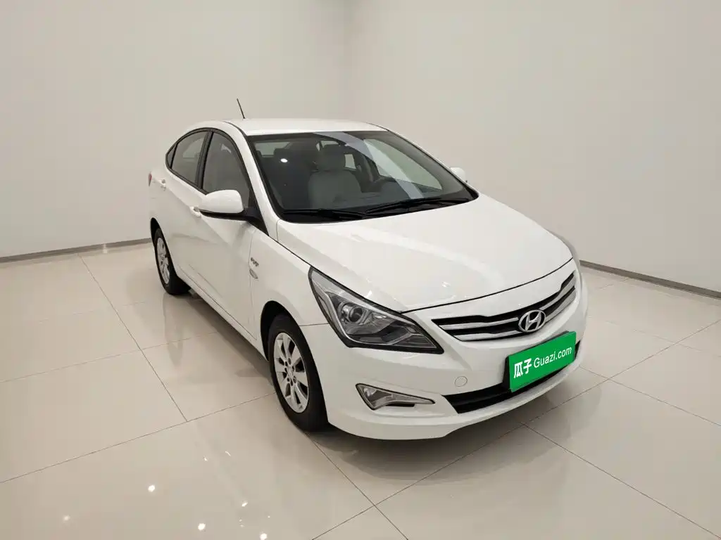 Hyundai Verna — миниатюра 3