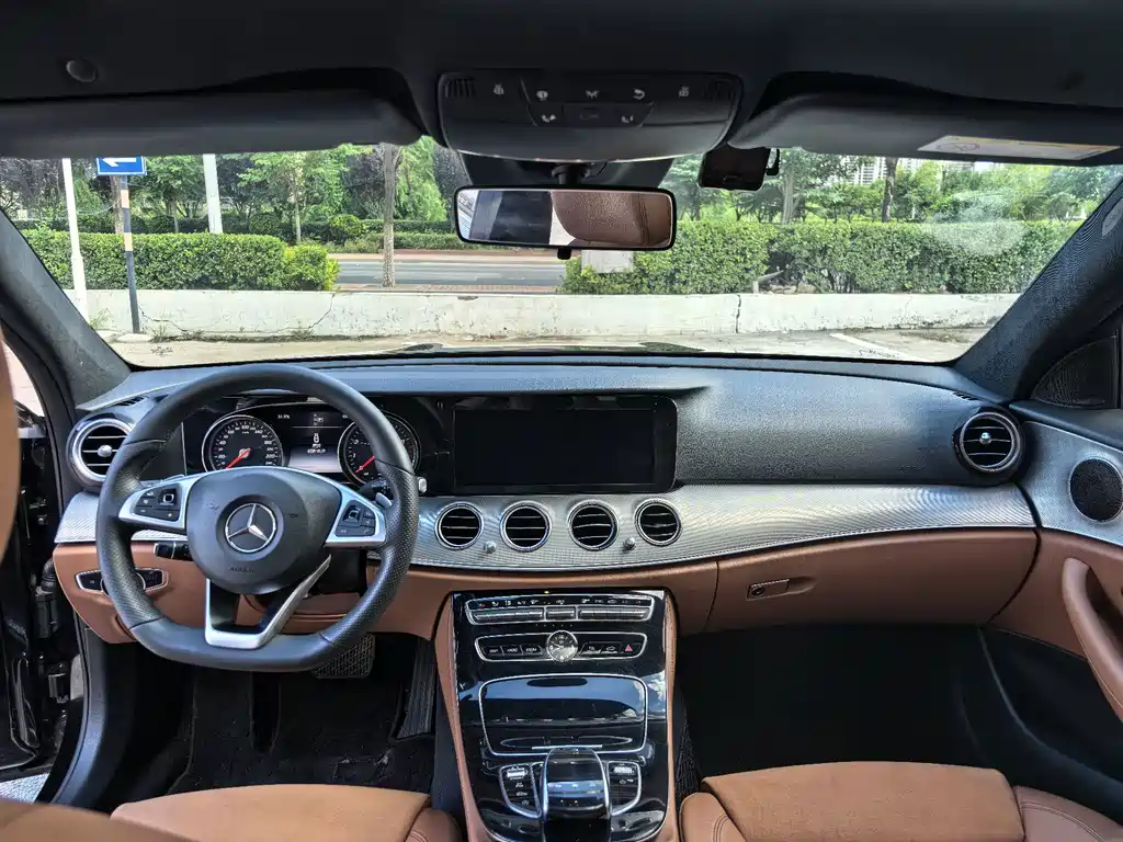 Mercedes-Benz E-Class E 2017 E 200 Sport