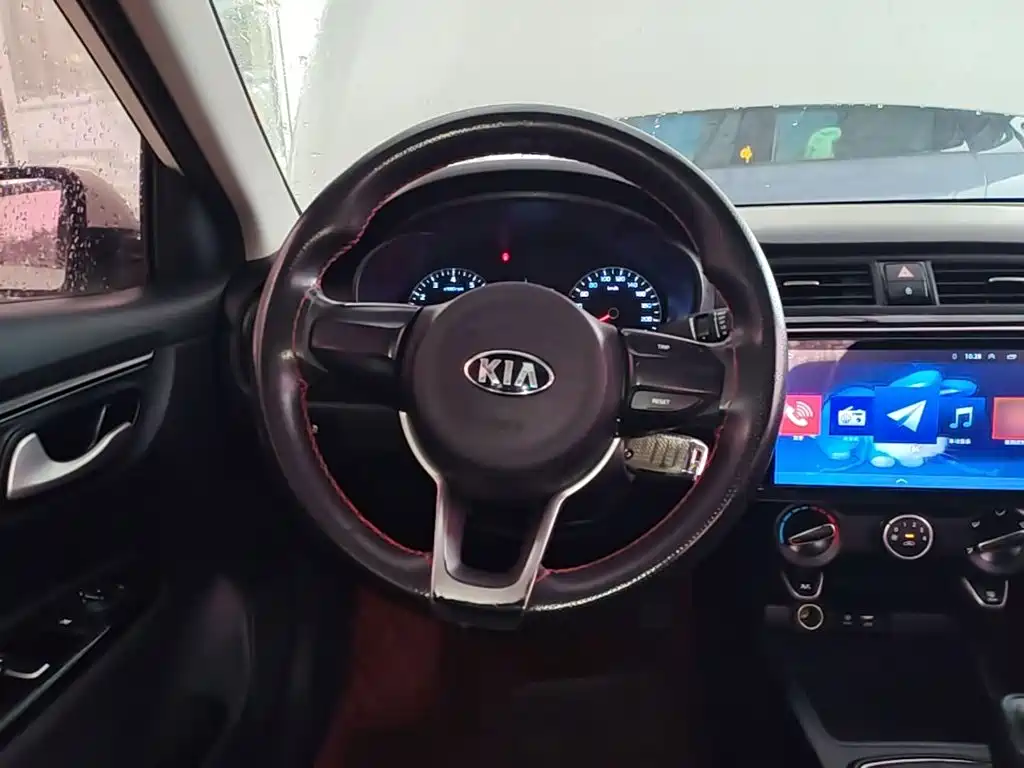 Kia K2 — миниатюра 11