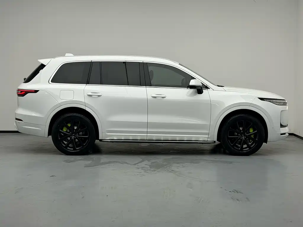 Li Auto Li ONE — миниатюра 7