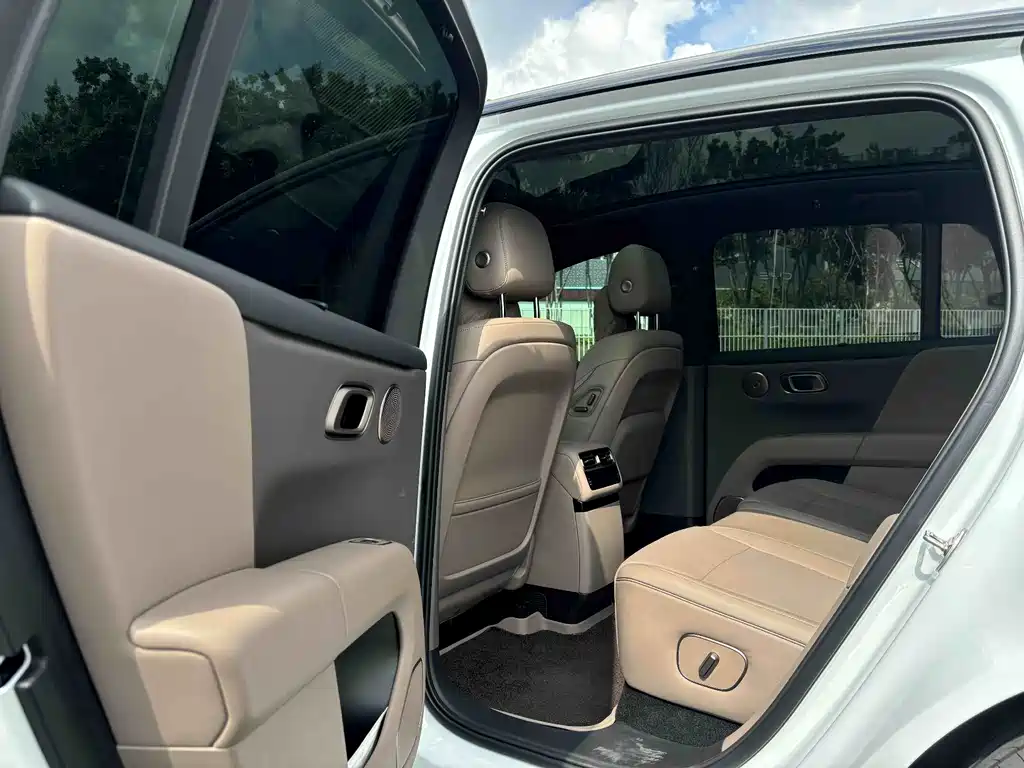 Li Auto Li i6 — миниатюра 8