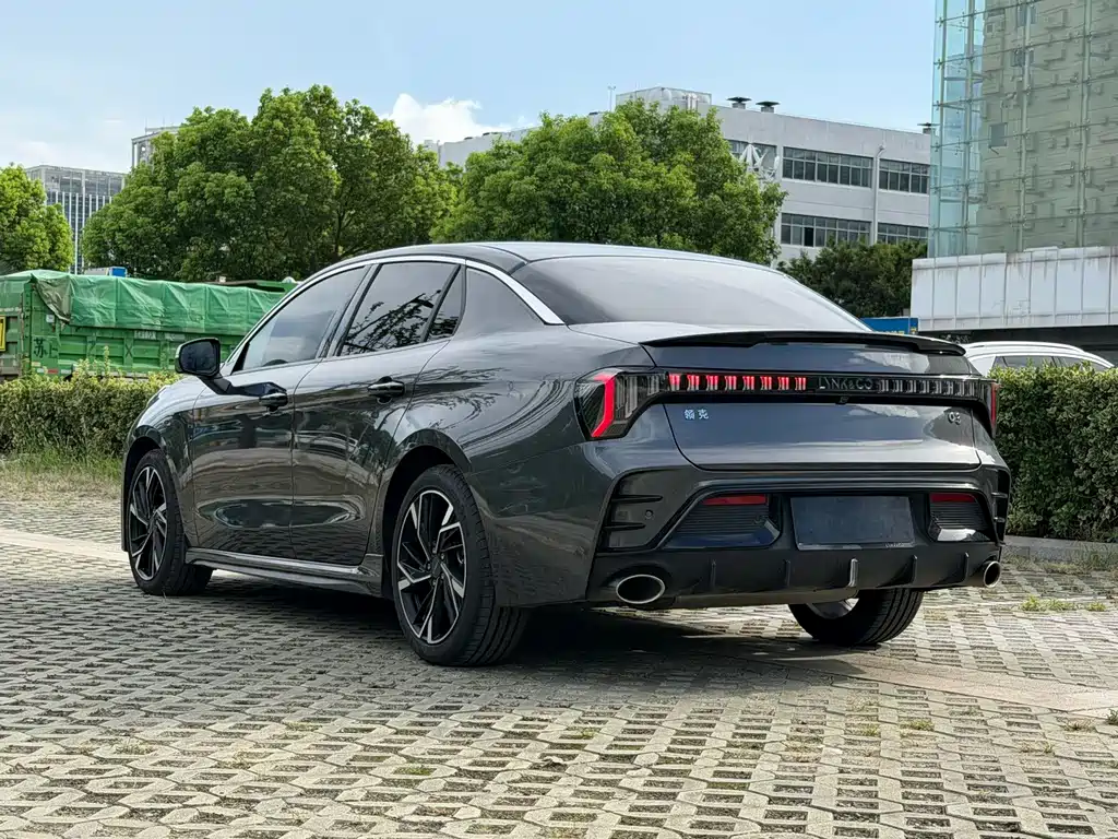 Lynk & Co 03 — миниатюра 9