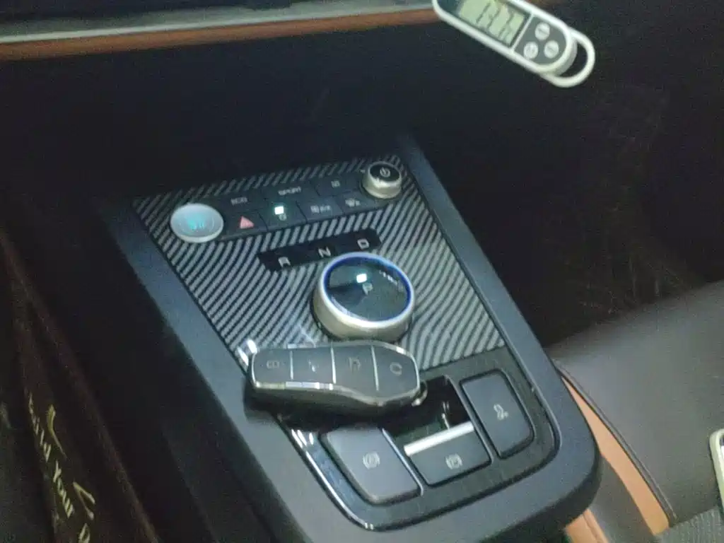 BYD e2 — миниатюра 14