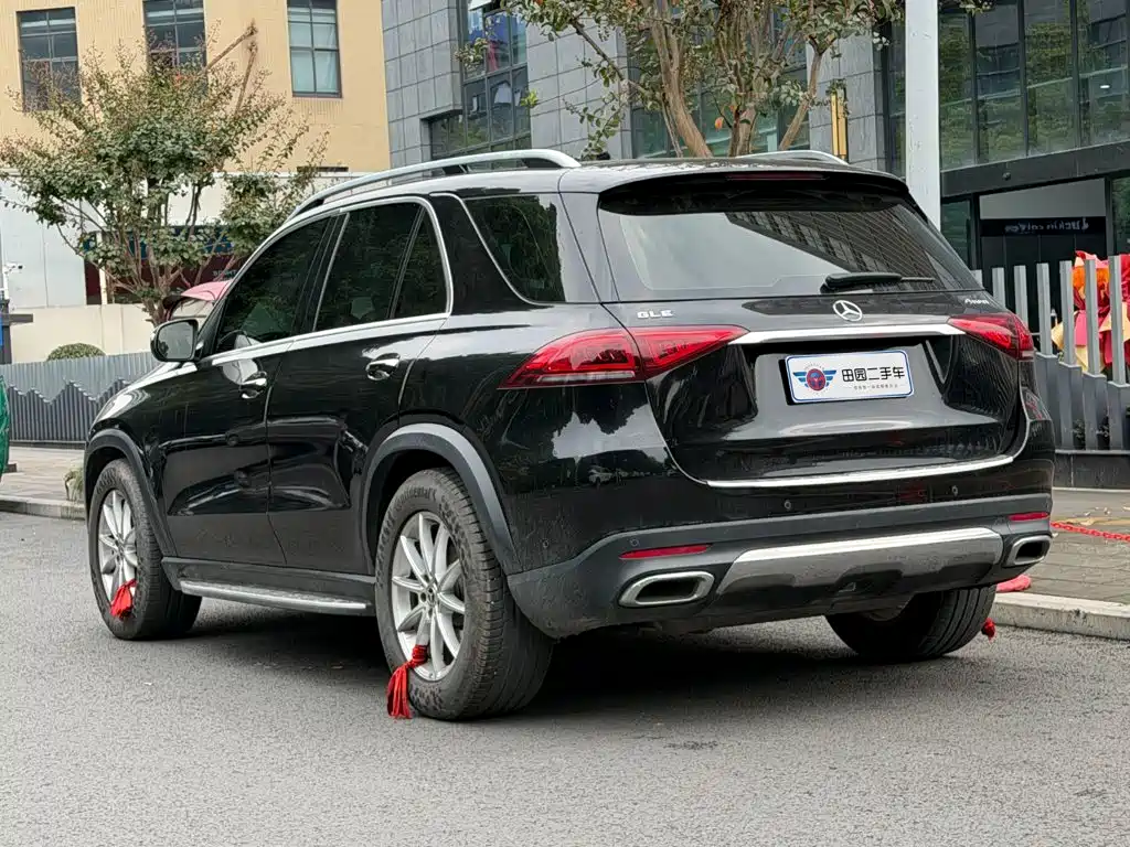 Mercedes-Benz GLE (Import) — миниатюра 5