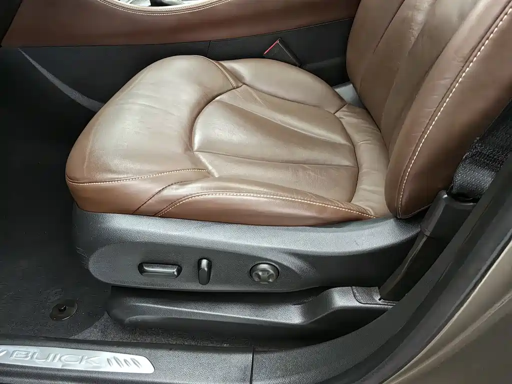 Buick Envision Plus — миниатюра 20