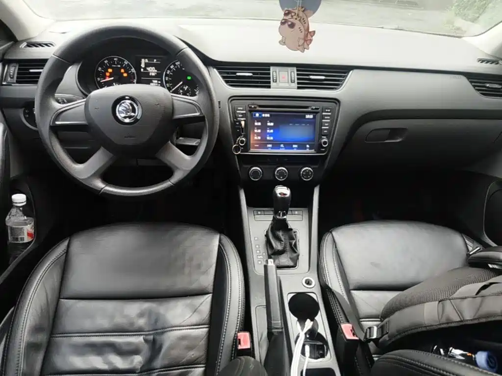 Skoda Octavia — миниатюра 10