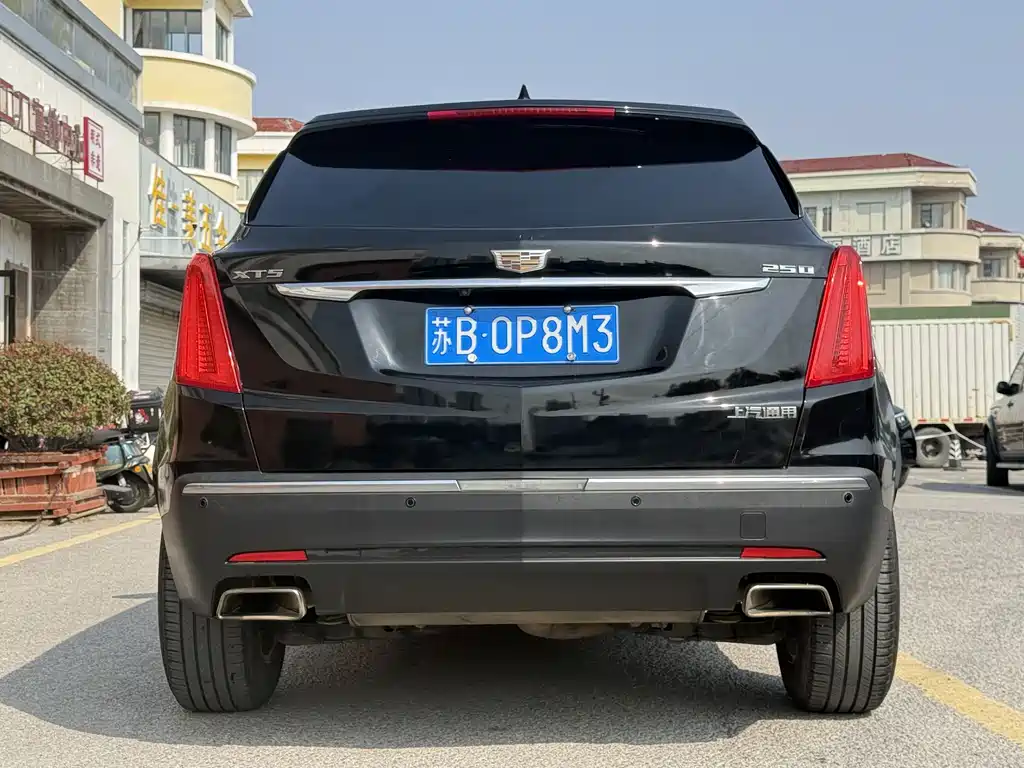 Cadillac XT5 — миниатюра 11