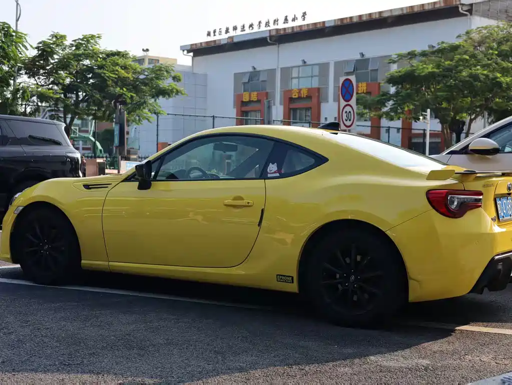Subaru BRZ — миниатюра 3