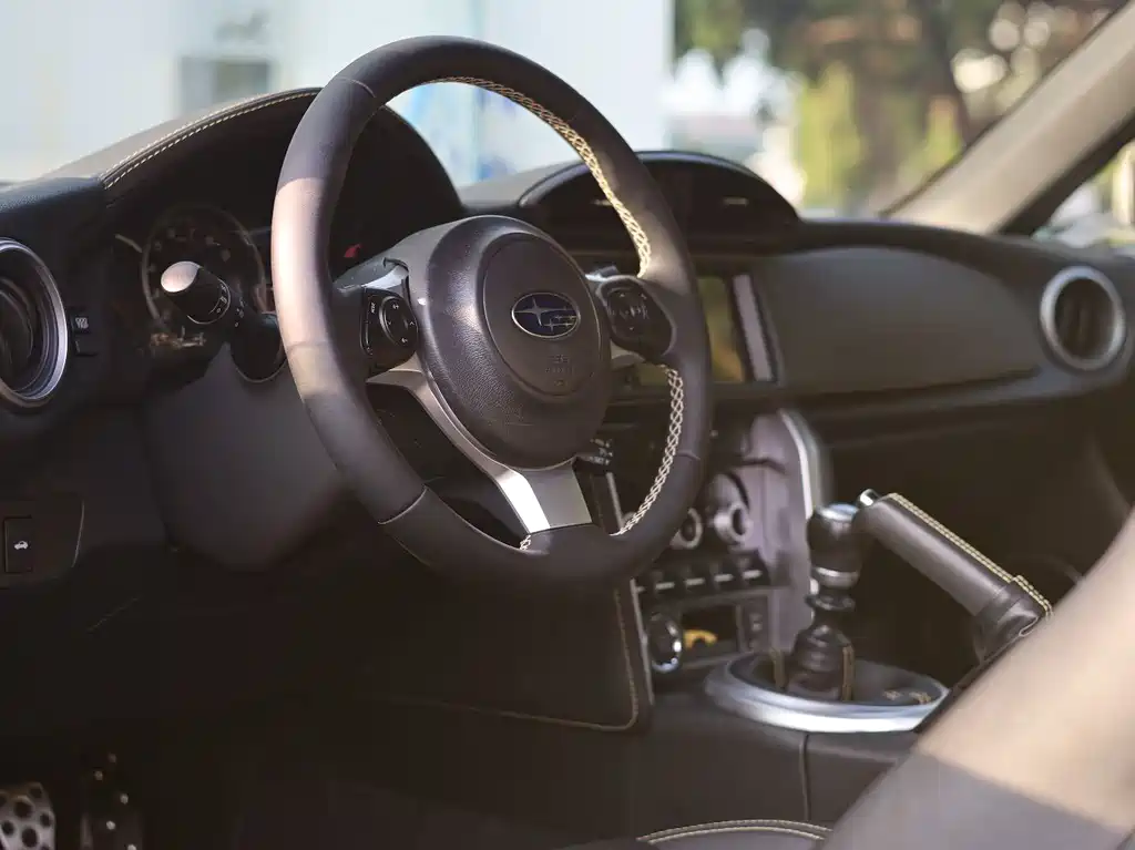 Subaru BRZ — миниатюра 6