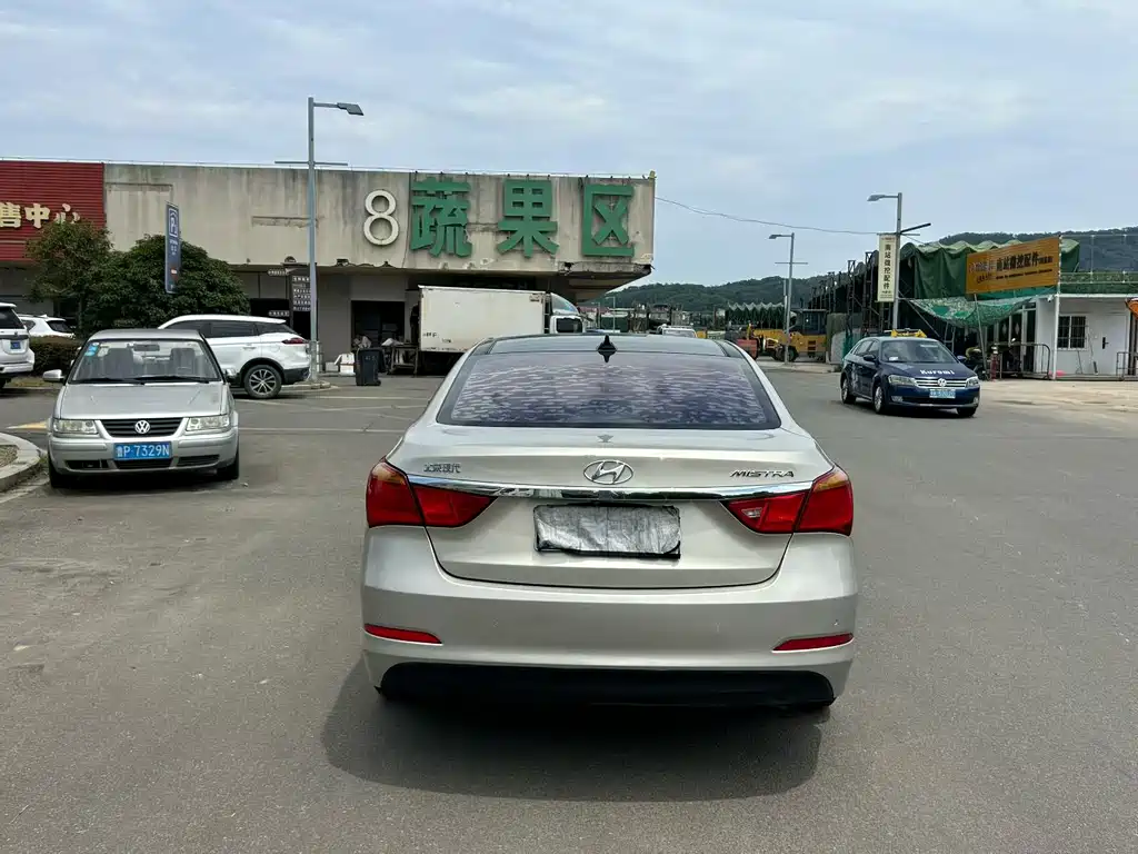 Hyundai Mistra — миниатюра 7