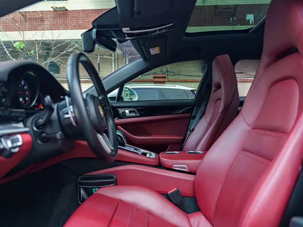 Porsche Panamera — миниатюра 14