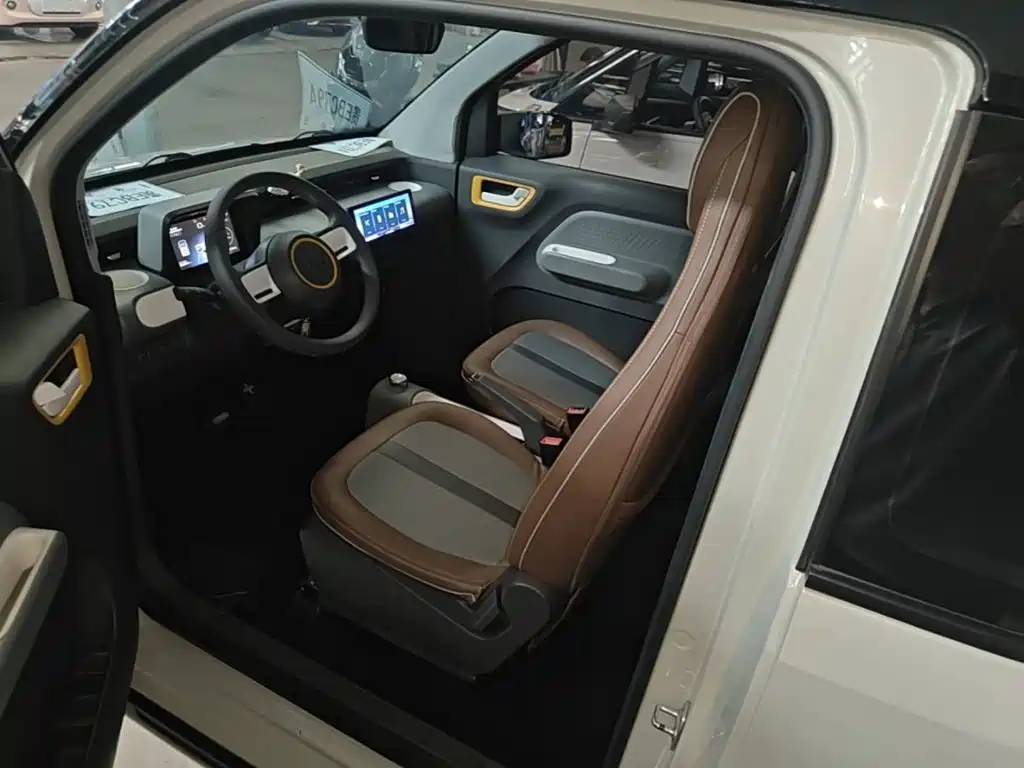 Wuling MINIEV — миниатюра 15