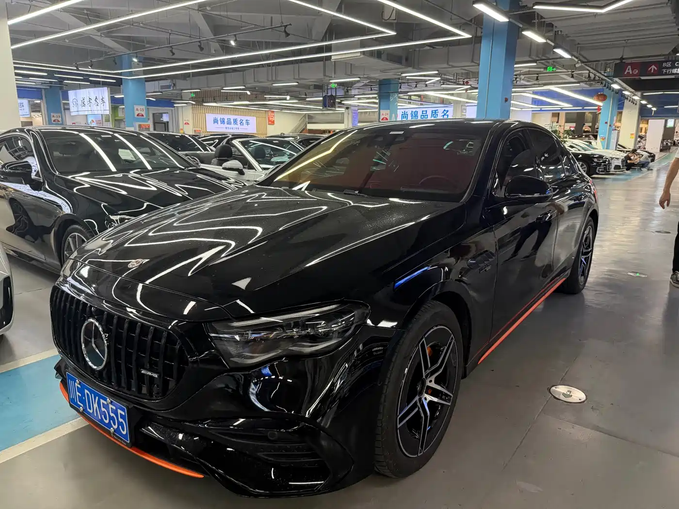 奔驰E级进口 2024款 E 300 时尚型运动版 2024