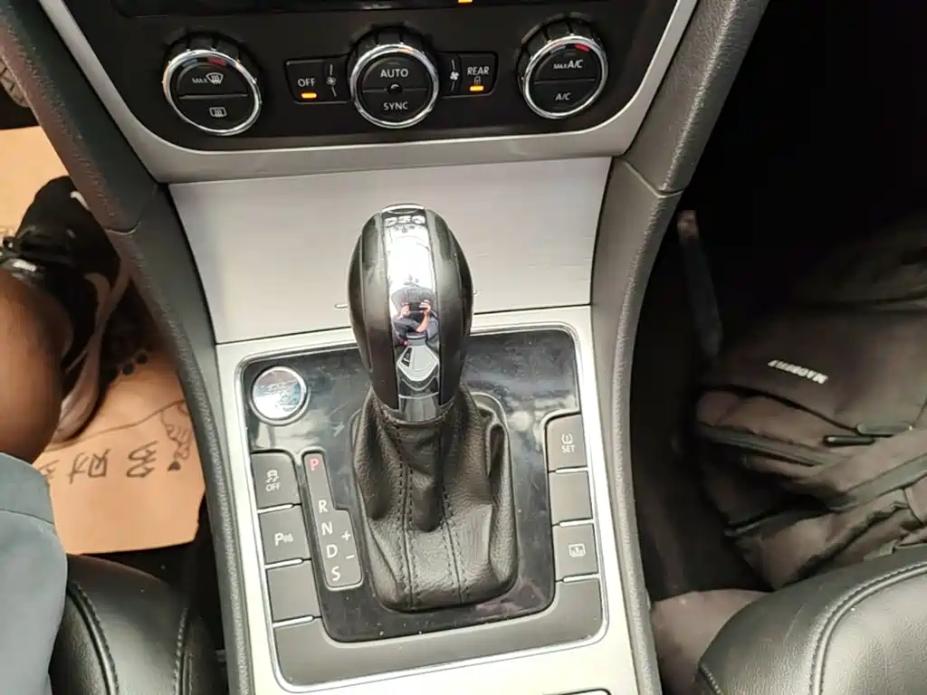 Volkswagen Passat — миниатюра 14