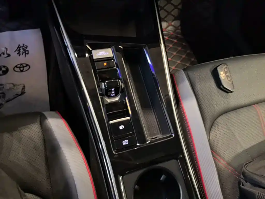 Volkswagen Lamando — миниатюра 19