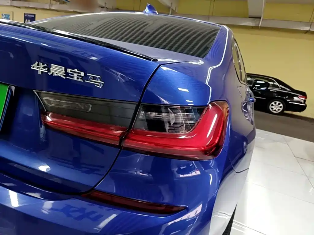 BMW 3 Series — миниатюра 8