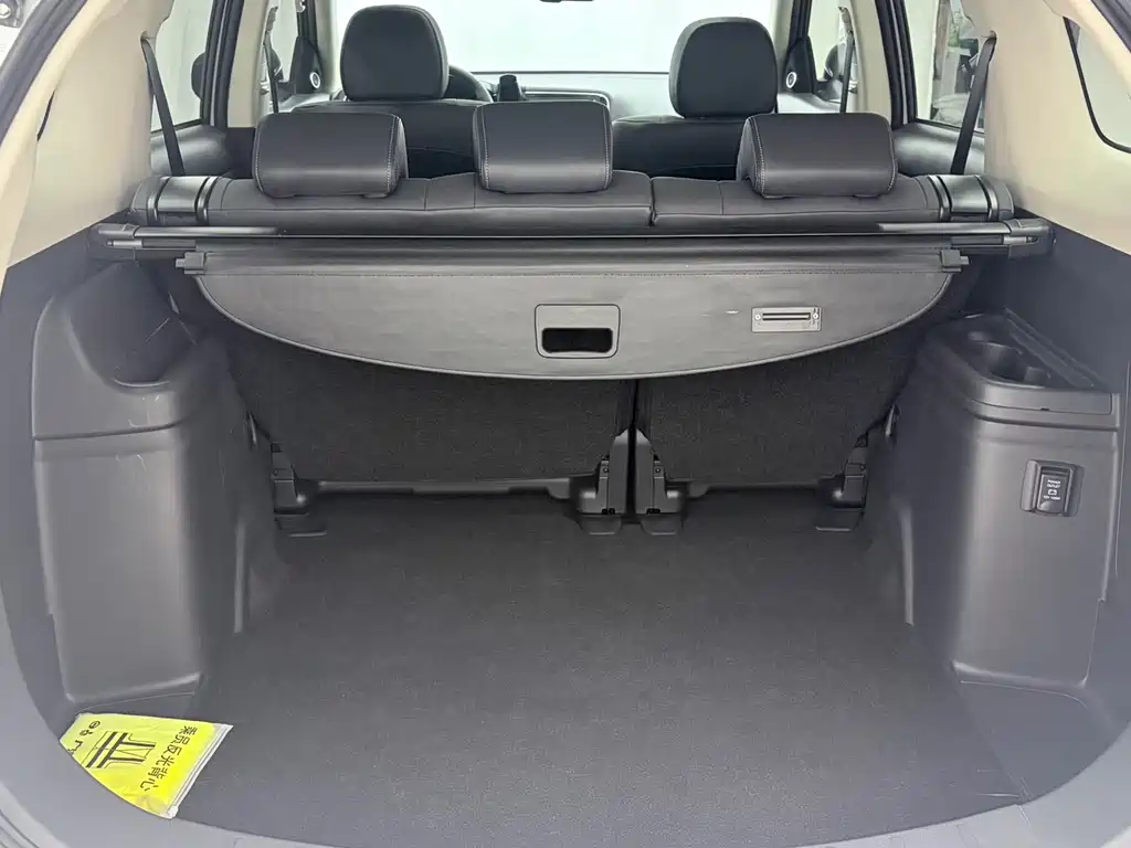 Mitsubishi Outlander — миниатюра 15