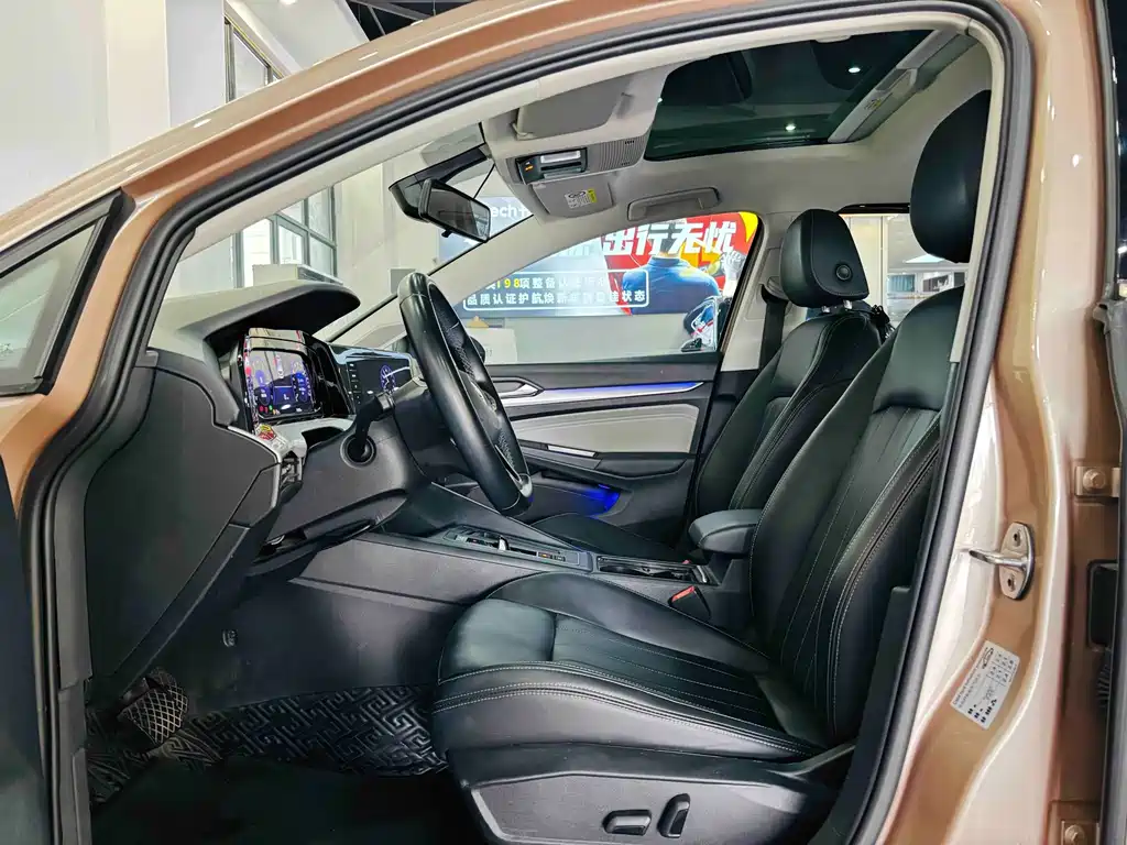 Volkswagen Golf — миниатюра 12