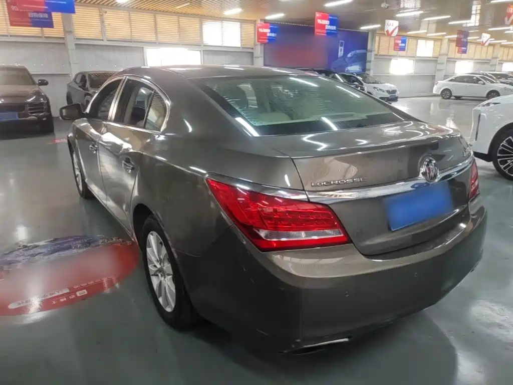 Buick LaCrosse — миниатюра 5