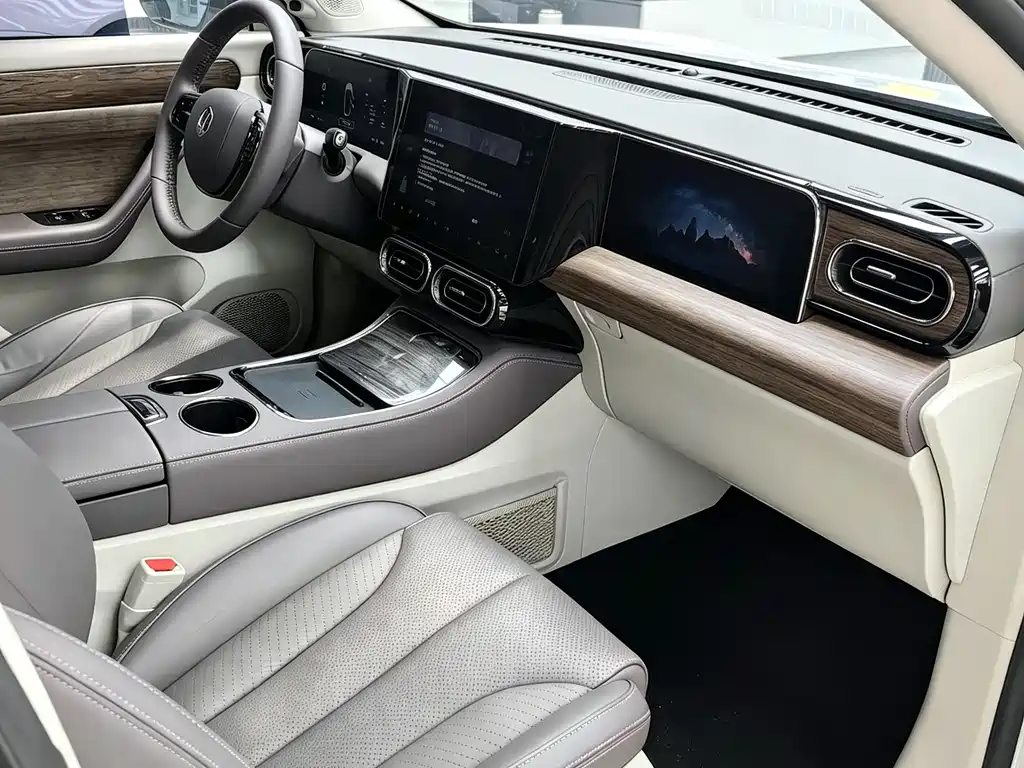 Leapmotor Leapmotor C11 — миниатюра 11