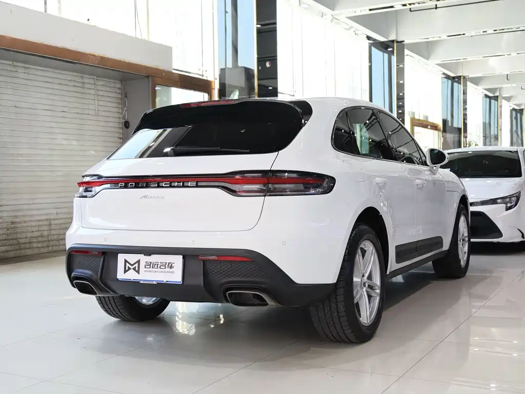 Porsche Macan — миниатюра 19