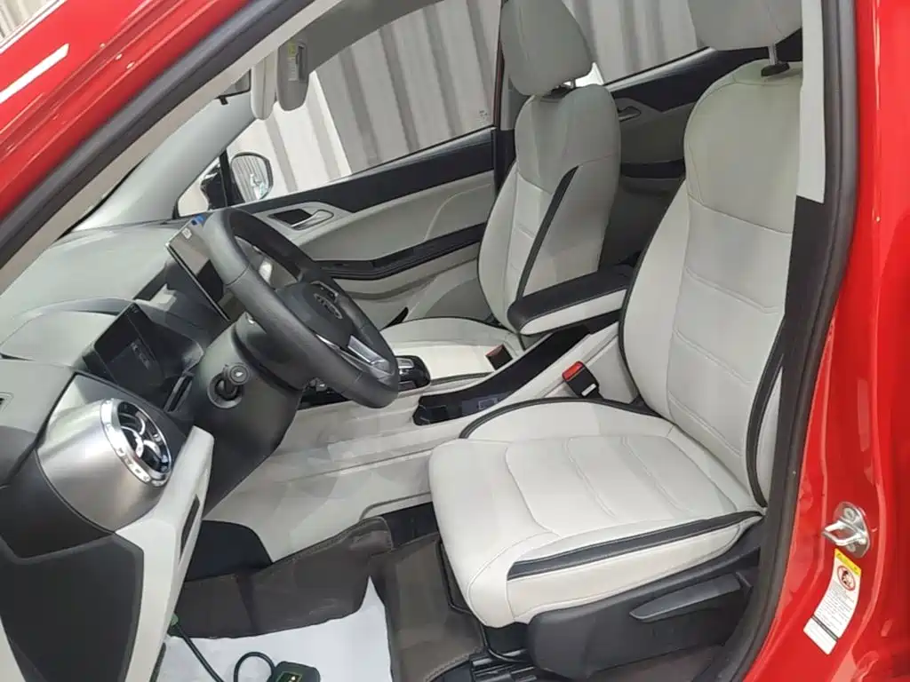 BYD Yuan Pro — миниатюра 15