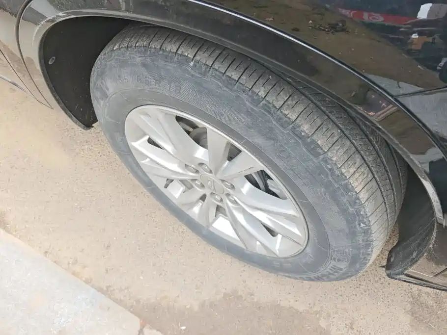Cadillac XT6 — миниатюра 6