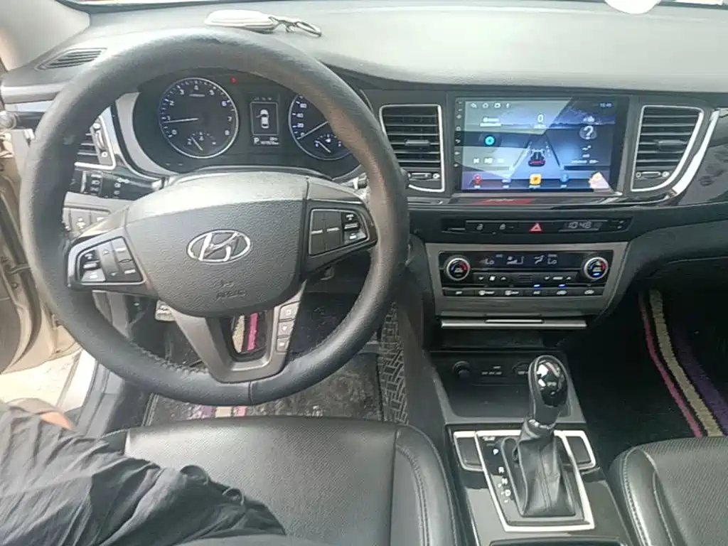 Hyundai Mistra — миниатюра 10