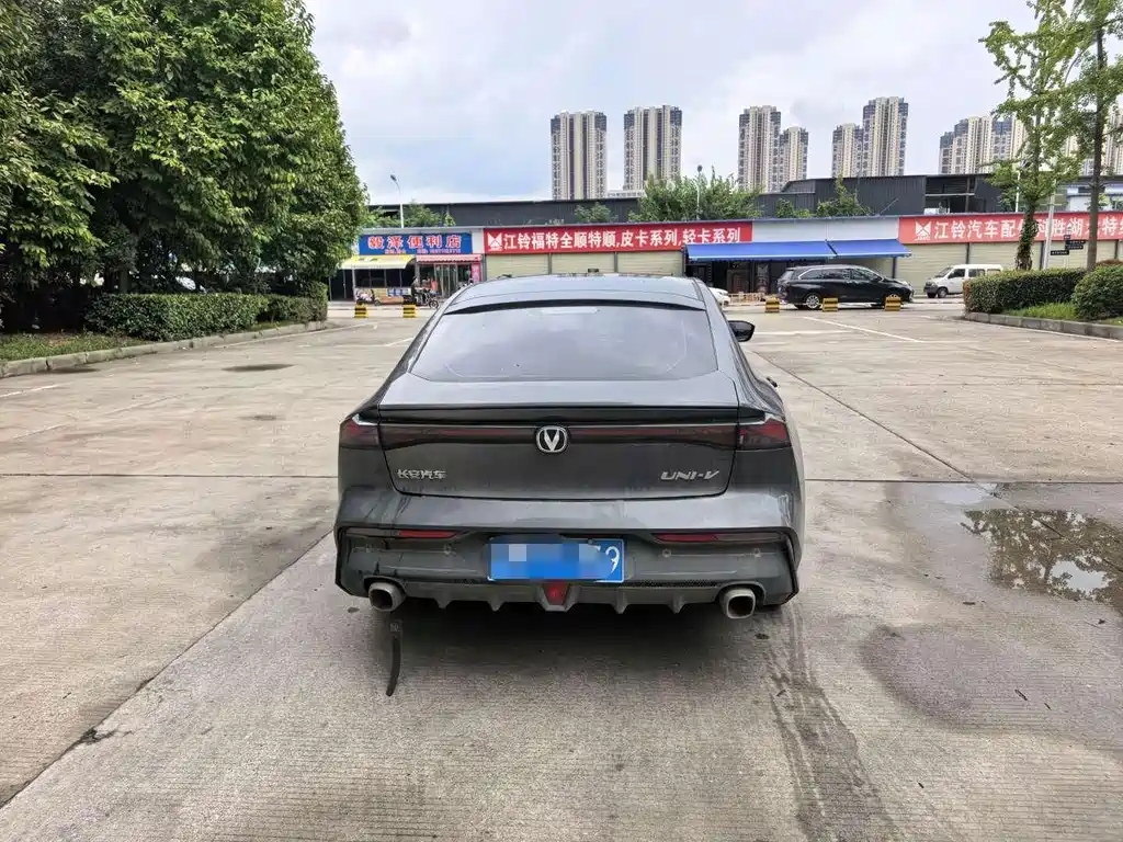 Changan UNI-V — миниатюра 13