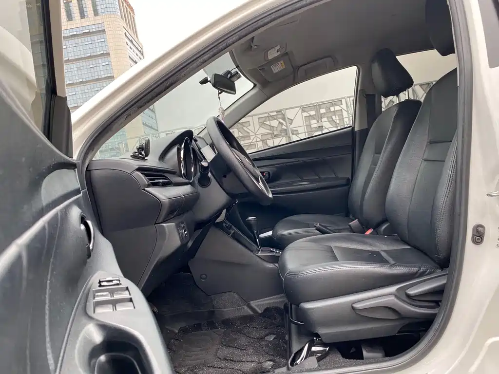 Toyota Vios — миниатюра 4