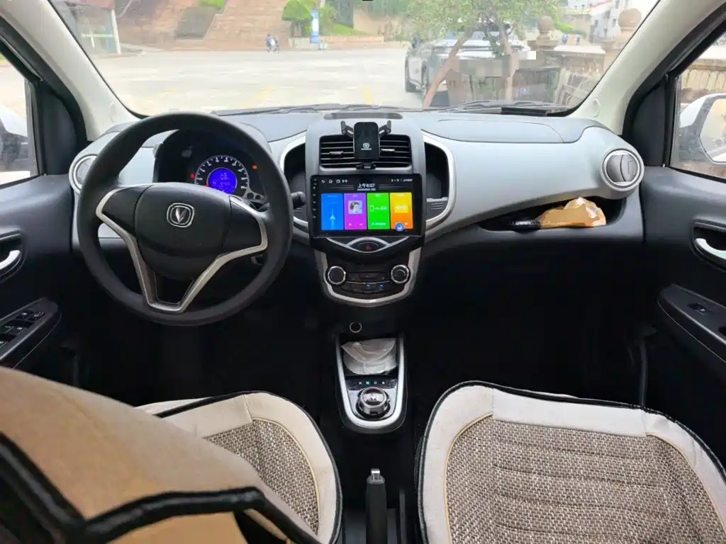 Changan Benben E-Star — миниатюра 5