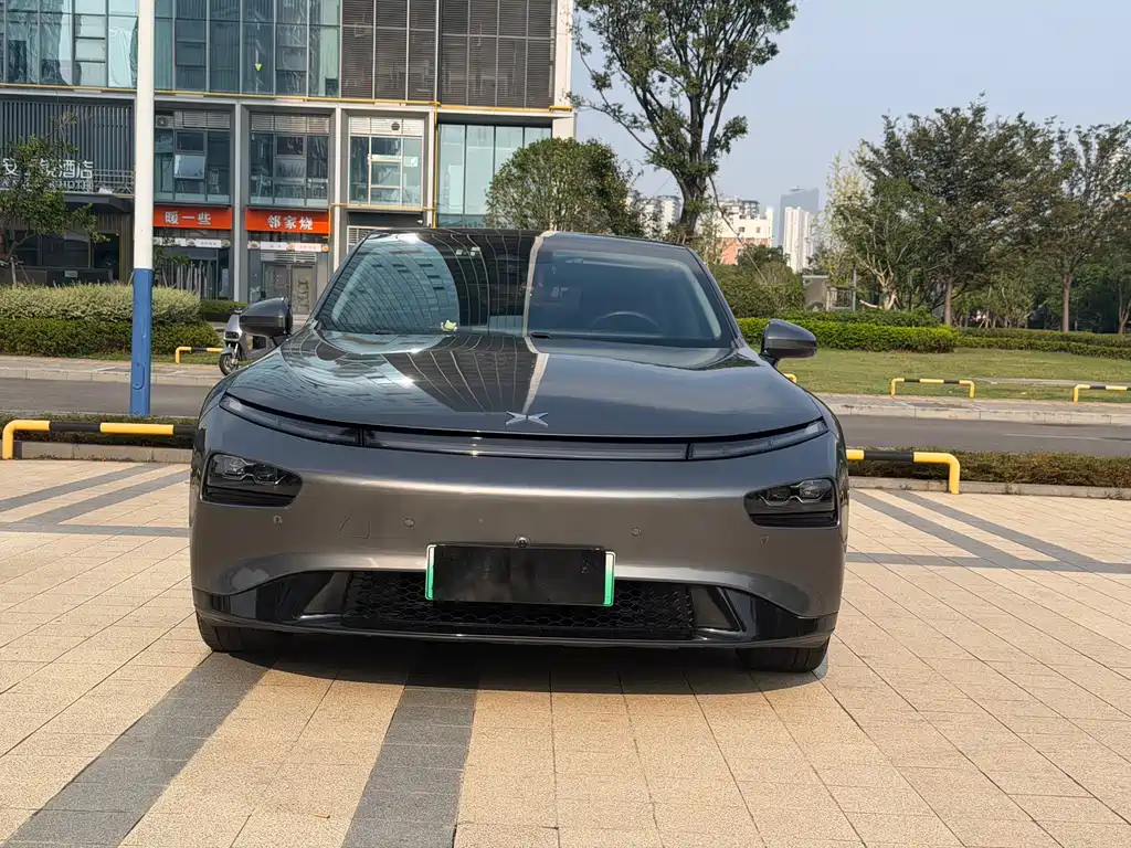 XPeng P7 — миниатюра 2