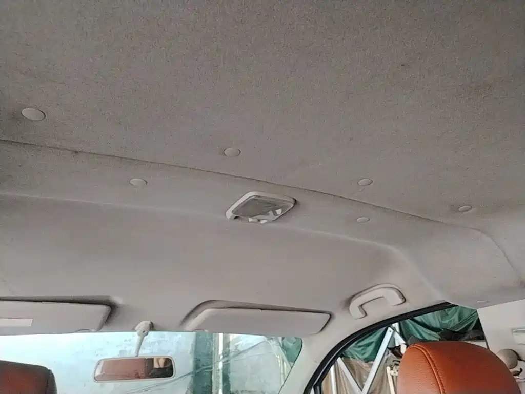 Nissan NV200 — миниатюра 18