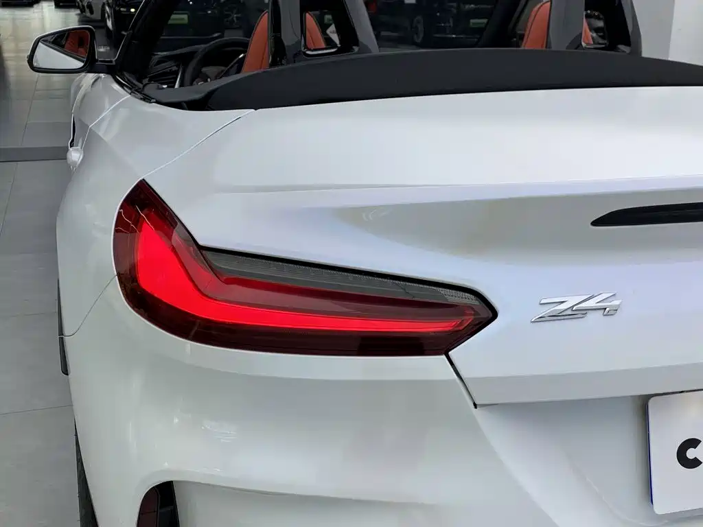 BMW Z4 — миниатюра 7