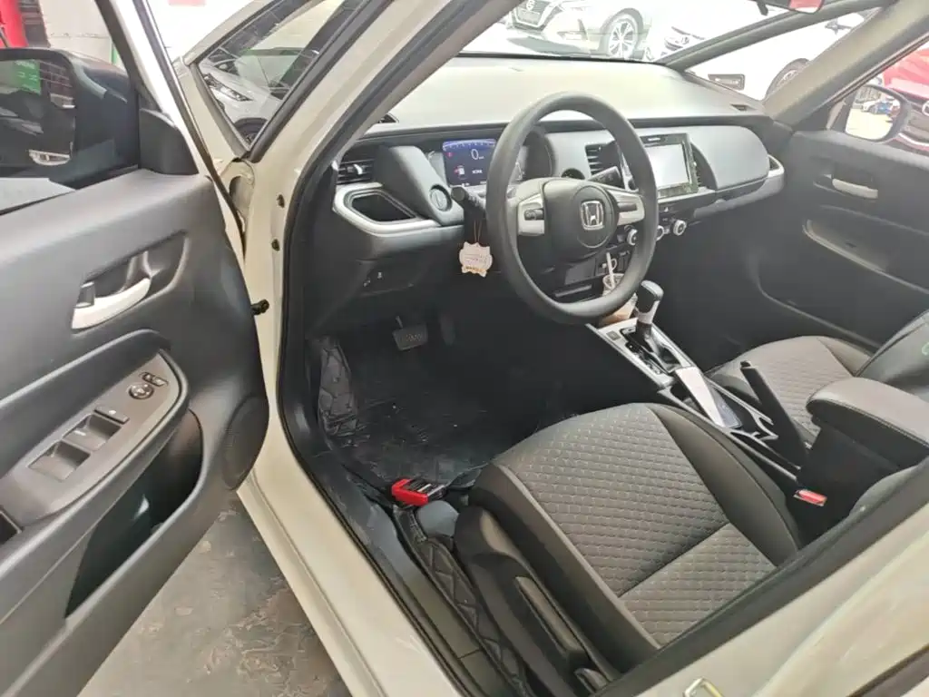 Honda Fit — миниатюра 16