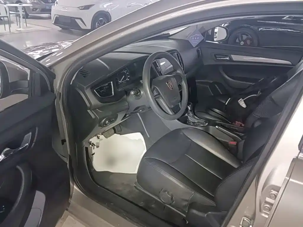 Roewe 360 — миниатюра 16
