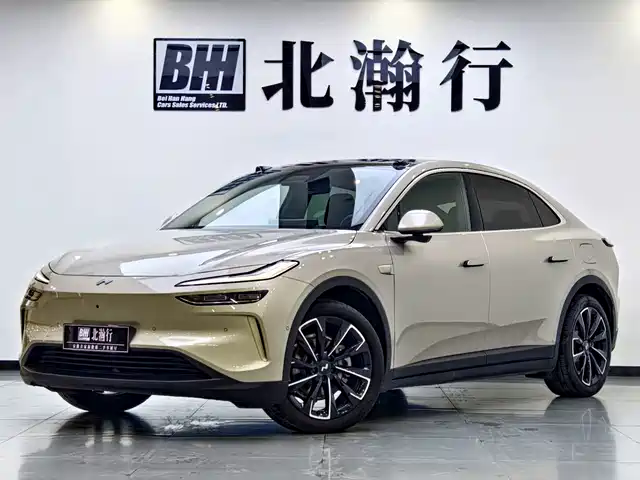 2025 Nio L60