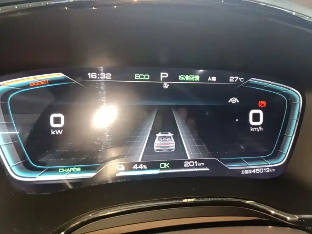 BYD Han — миниатюра 12