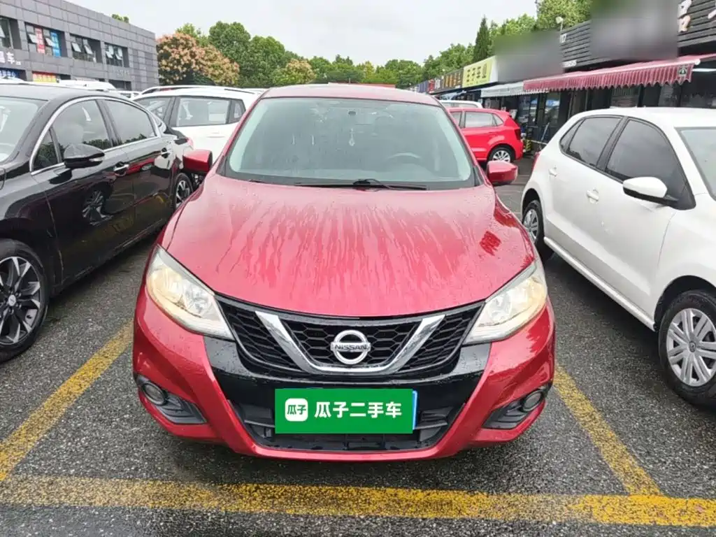 Nissan Tiida — миниатюра 3