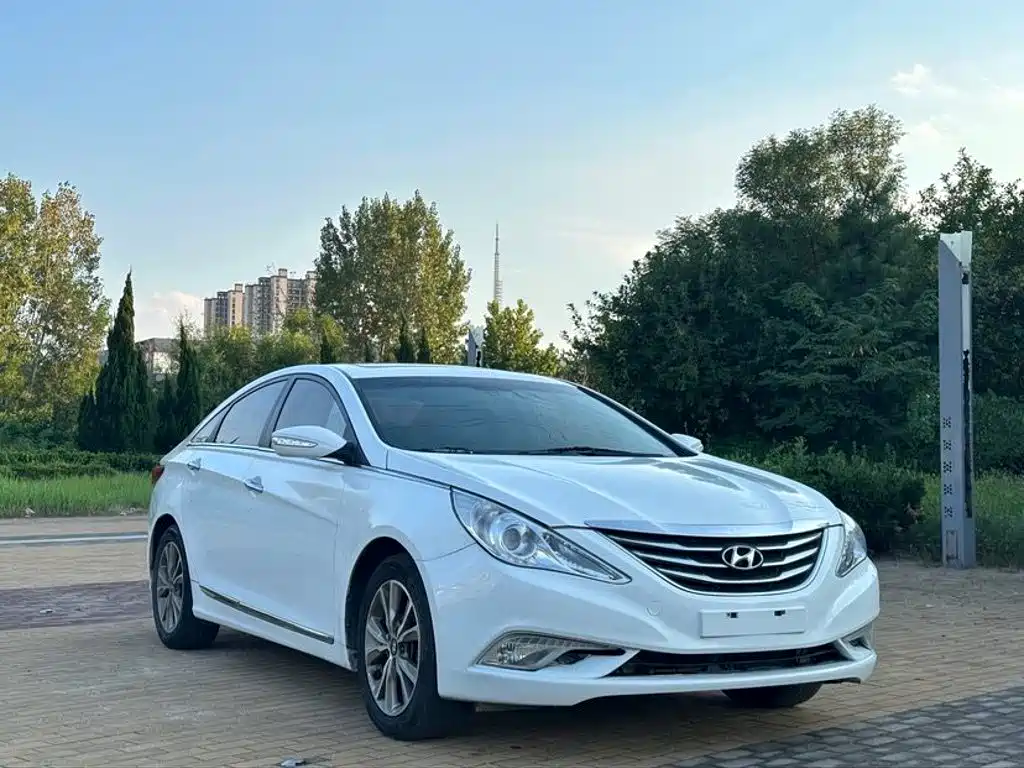 Hyundai Sonata — миниатюра 3