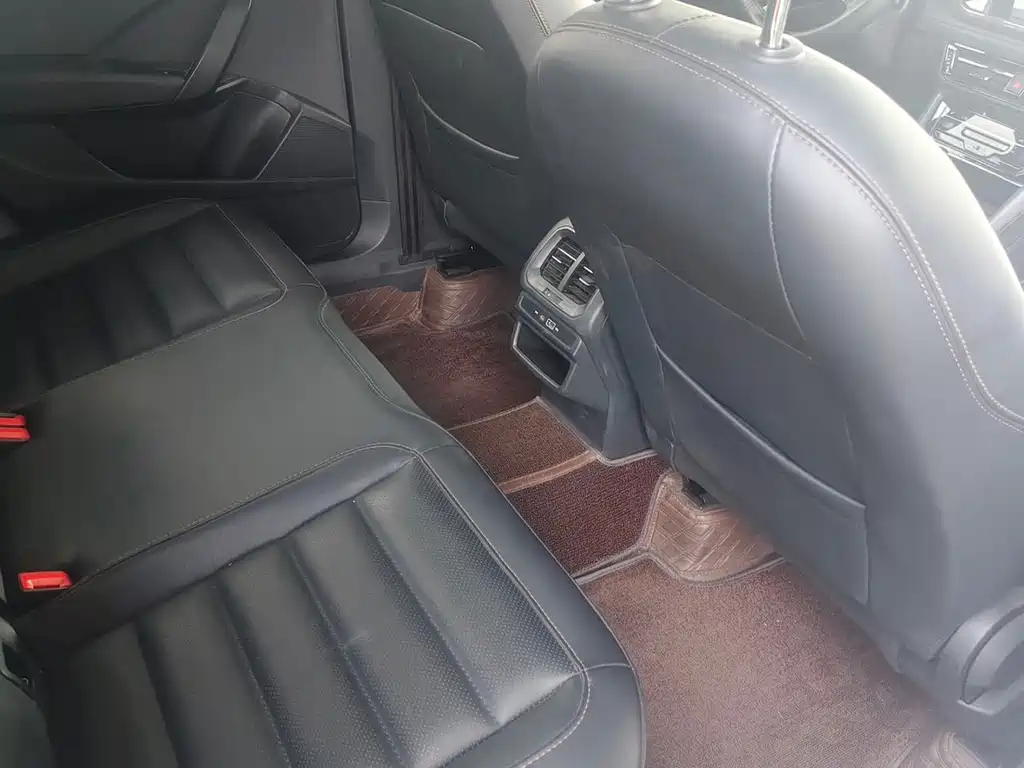 Volkswagen Tharu — миниатюра 11