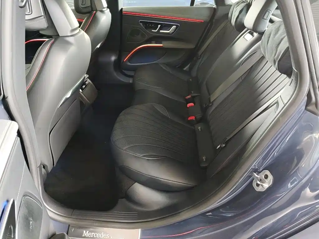 Mercedes-Benz EQS — миниатюра 22